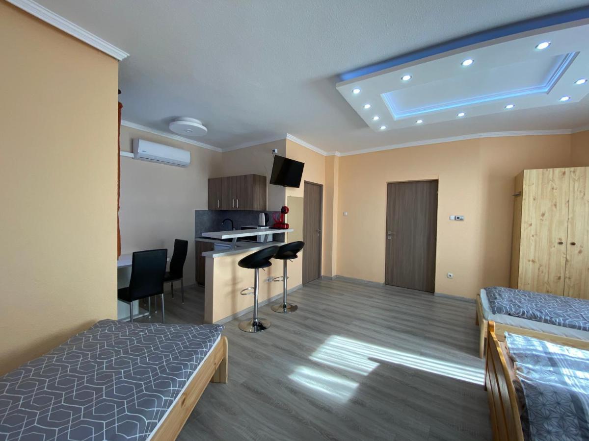 Millennium Lux Apartments Hajduszoboszlo Exterior photo
